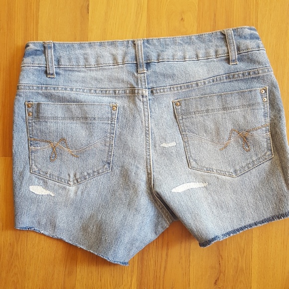 Faded Glory women's cutoff jeans shorts - Picture 5 of 7